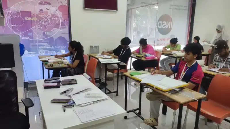 International School of Design Kandivali Class Room photo 1